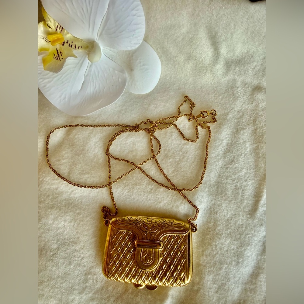 ❤️🌹Vintage 1978 Estée Lauder Love Note Solid Perfume Necklace🌹❤️